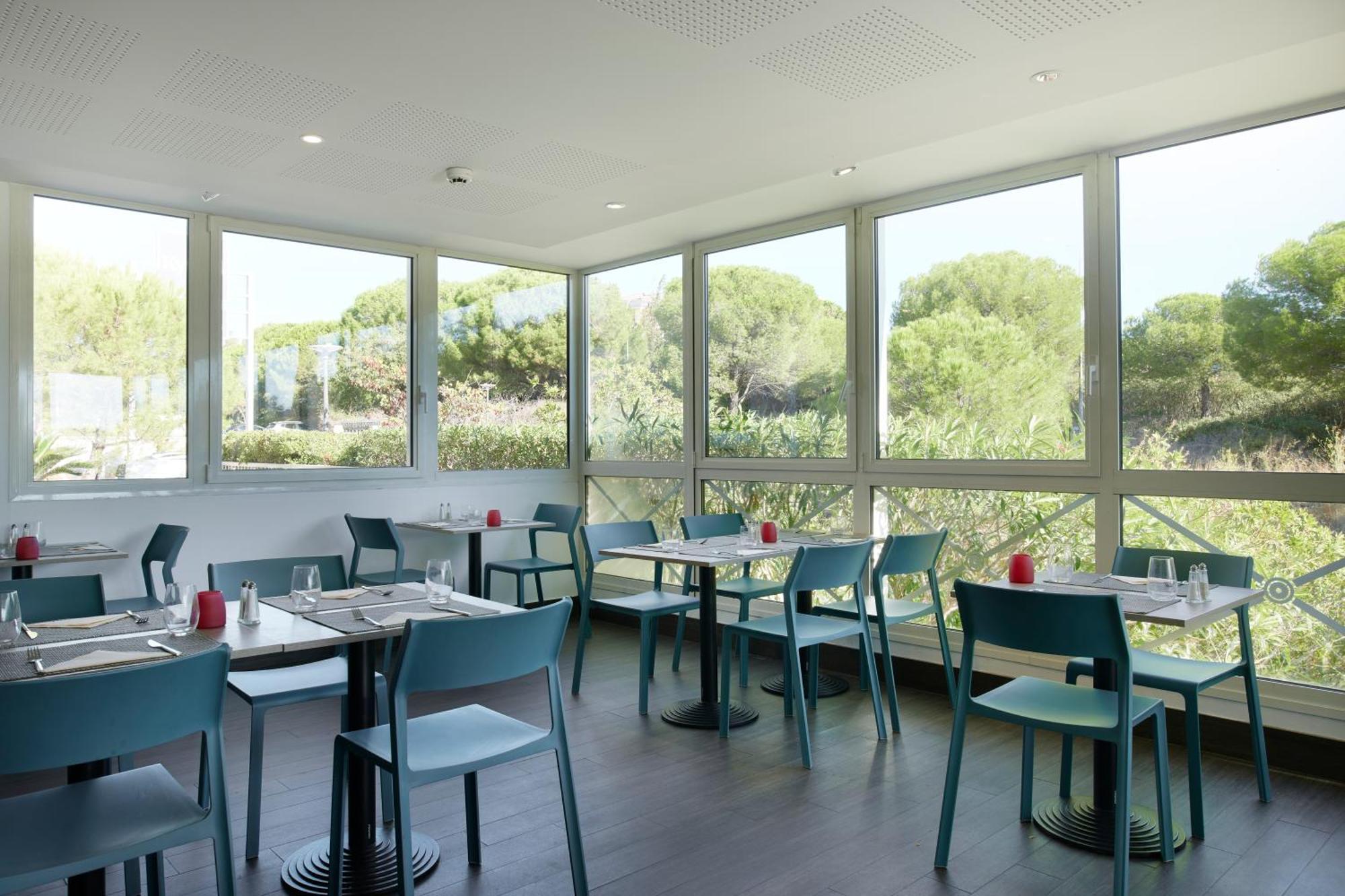 弗雷瑞斯基里亚德酒店 Fréjus 外观 照片